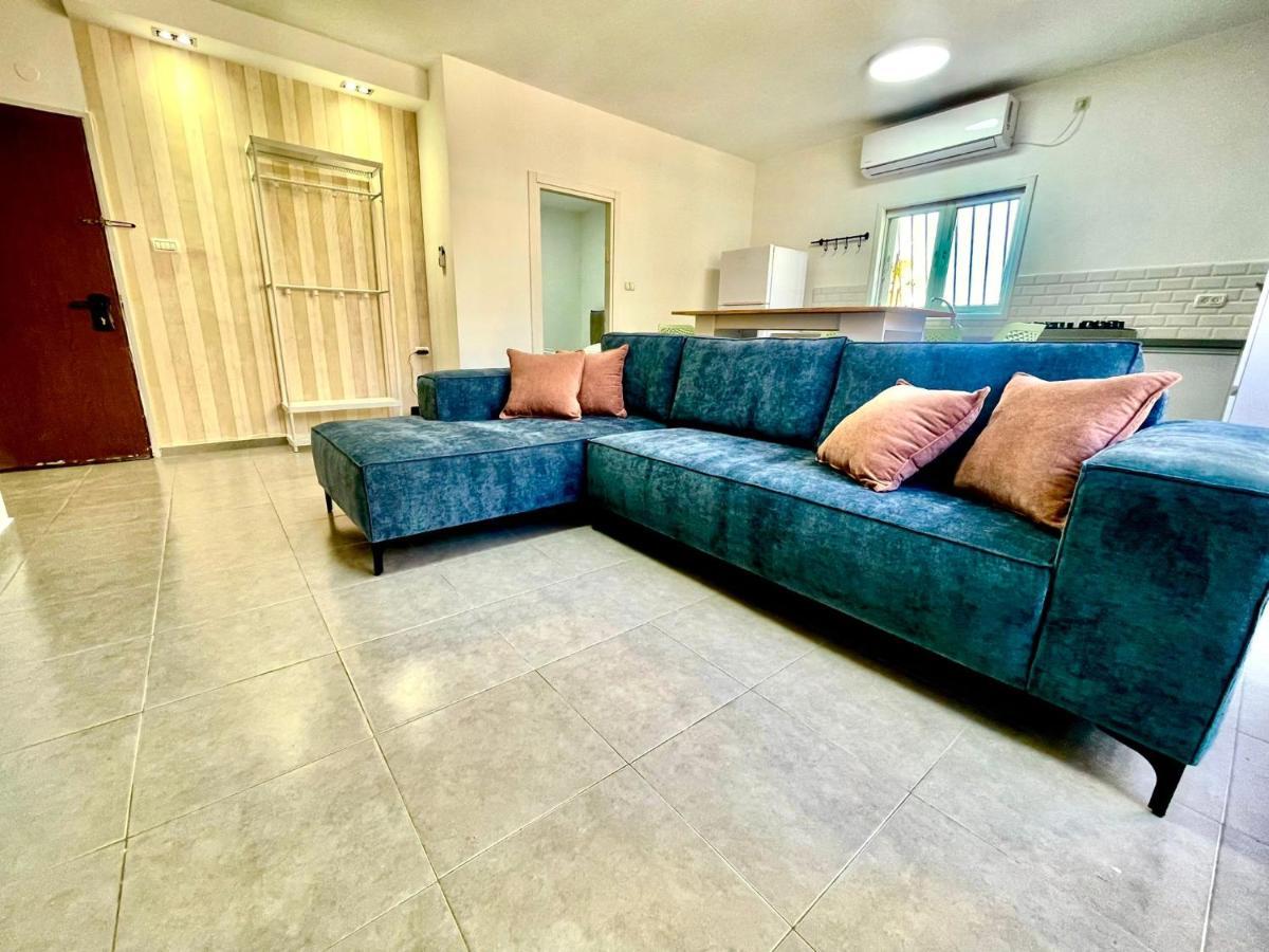 Gk Apartment Beauty Bat Yam Luaran gambar