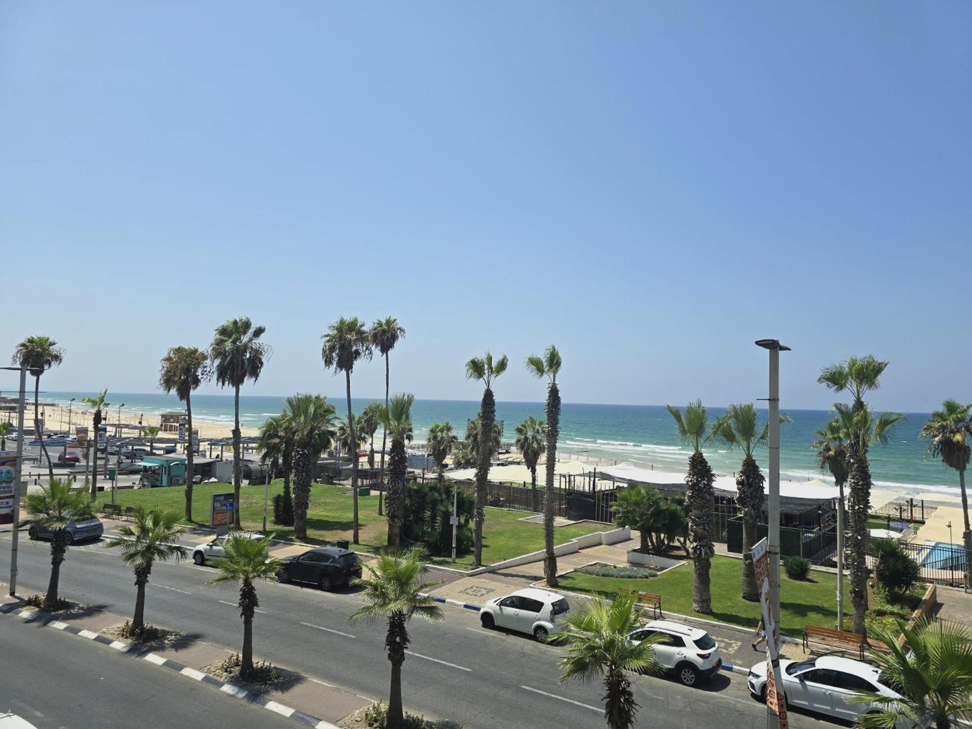 Gk Apartment Beauty Bat Yam Luaran gambar