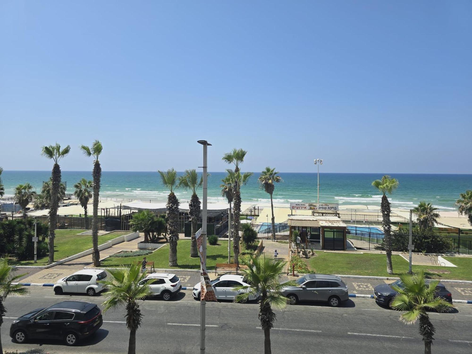 Gk Apartment Beauty Bat Yam Luaran gambar