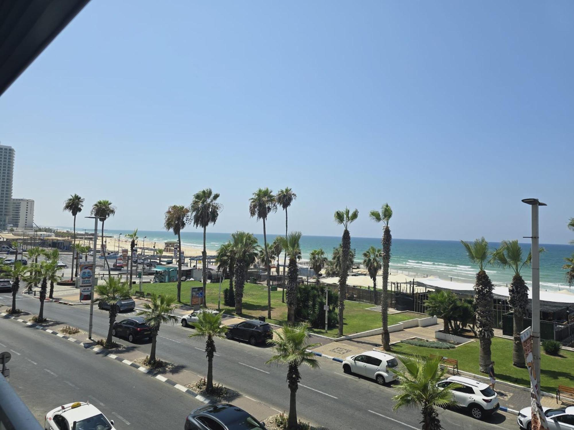 Gk Apartment Beauty Bat Yam Luaran gambar